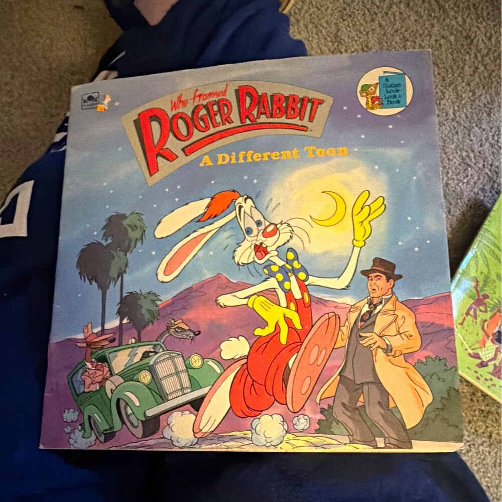 Disney Who Framed Roger Rabbit: A Different Toon Golden Look-Look Book